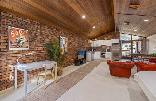 Port Macquarie Cabaña | Studio Fran - Port Macquarie canals