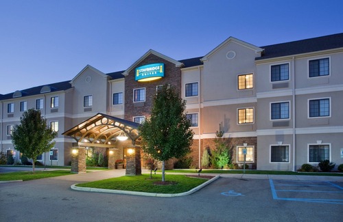 Kalamazoo Apartamento | Studio | Free Breakfast. Indoor Pool
