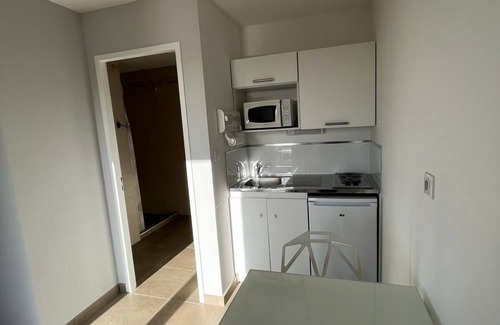 Alata Apartamento | Studio "Giovanna" avec piscine & vue sur la baie d'Ajaccio !