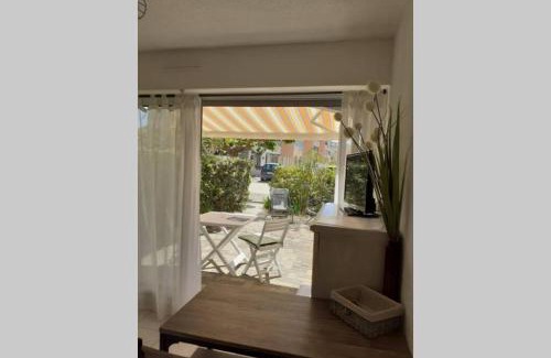 Port Rive Gauche Apartamento | Studio Grazel classé 1 étoile au calme Rez de chaussée avec piscine et jardin