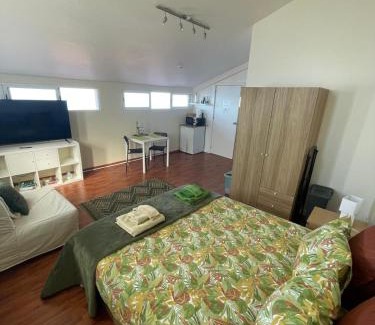 Garajau Apartamento | Studio Green by Villa-Kasia Ocean View Studios