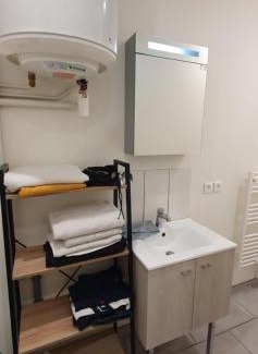 Lempdes Apartamento | Studio Hadda