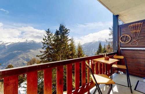 Vex Apartamento | Studio Hameau A04 by Interhome