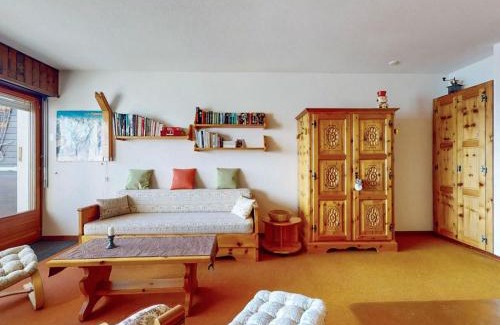 Vex Apartamento | Studio Hameau A04 by Interhome