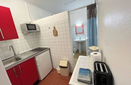 Le Gosier Apartamento | Studio Hibiscus 8 garden level, Montauban Gosier 1 pers 3min walk to the beach