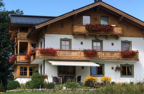 Faistenau Apartamento | CAMA TRASERA - Casa Hirschpoint