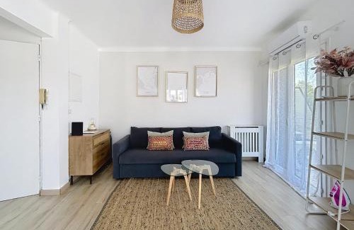 Cros-de-Cagnes Apartamento | Studio Hippodrome