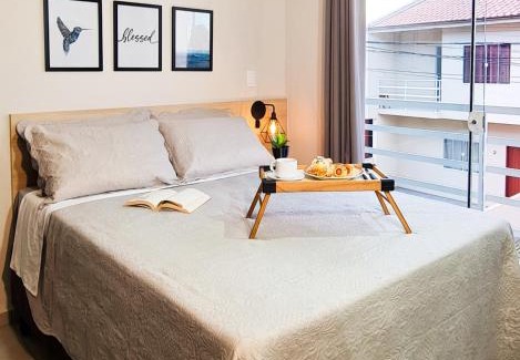 Armacao Apartamento | Studio Hortência 130m da praia novo! Com Ar cond