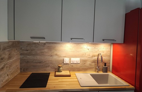 Saint-Vallier-de-Thiey Apartamento | Studio Indépendant Dans Maison Neuve