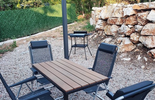 Saint-Vallier-de-Thiey Apartamento | Studio Indépendant Dans Maison Neuve