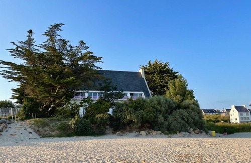 Audierne Apartamento | Studio in a magnificent Villa, exceptional location, private beach access.