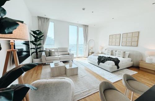 Al Bandar Apartamento | Studio In Al Bandar Hosted By Voyage