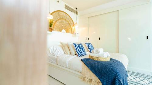Al Raha Beach Apartamento | Studio In Al Hadeel Hosted By Voyage