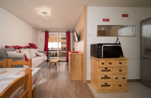Allos Apartamento | Estudio en los Alpes con piscina y esquí