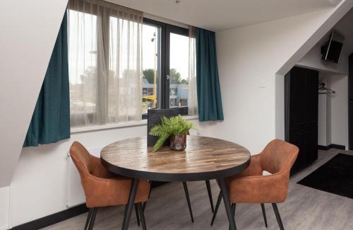 Renesse Apartamento | Studio in Domburg near Beach and Golf