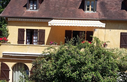 Domme Apartamento | Estudio para 2 personas con terraza + piscina cerca de Sarlat