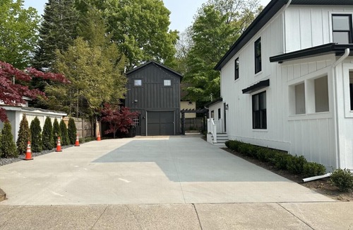 Saugatuck Apartamento | Studio in Downtown (Haven Suites · Saugatuck)