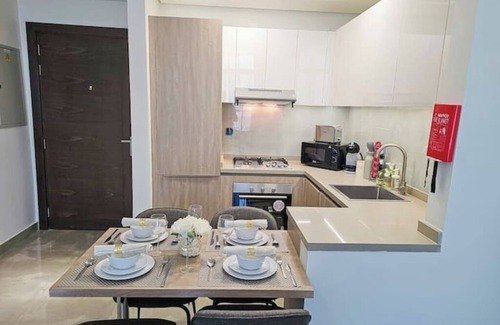 Dubai World Central Apartamento | Studio in Dubai | Next to the Expo