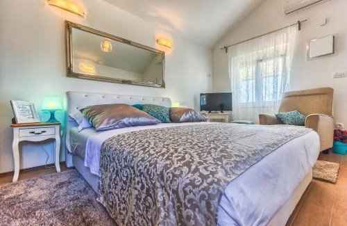 Kastel Kambelovac Apartamento | Studio in Olive Grove close to Split and Trogir