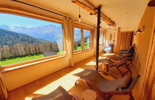 Niederthai Otro | Studio in Ötztal with wellness, children's playground and farm