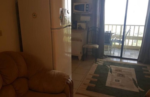 Altona Casa | Studio in St. Thomas Sunset Gardens Guesthouse