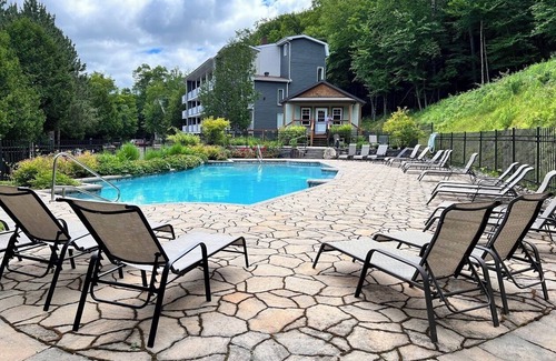 Mont-Tremblant Village Apartamento | Studio in the heart of Mont-Tremblant's Old Village
