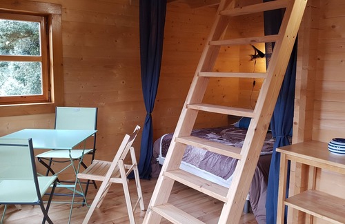 Serra-di-Scopamene Chalet De Esquí | Estudio en chalet de madera con altillo.