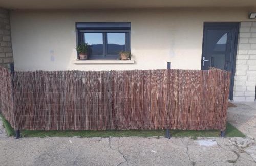 Laudun Apartamento | Studio indépendant avec terrasse exposée sud