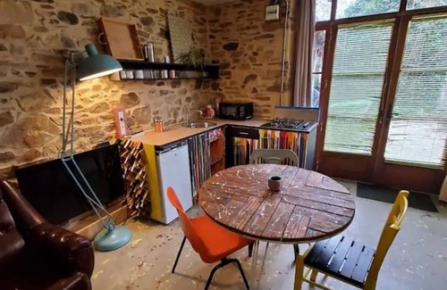 Sarlande Casa | Studio Indépendant et Authentique Périgord Vert