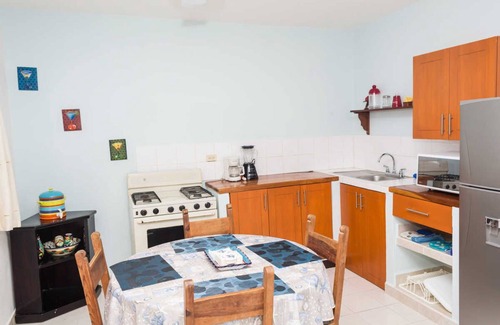 Cozumel Apartamento | Studio Kin. Cerca de playas, buceo y atracciones de la isla. Paraíso encontrado.