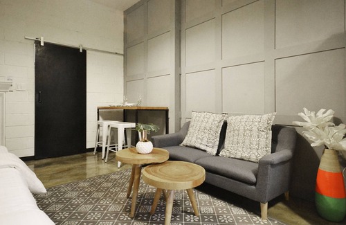 Daehangno Apartamento | Luminoso, espacioso y completamente amueblado Apt @ Jongno / SKKU / SNUH - C203