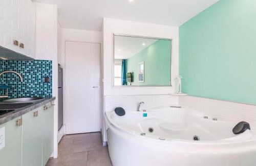 Le Dramont Apartamento | Studio L'Esquinade P1 101 by Interhome