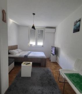 Bugojno Apartamento | Studio Lamele Self Check In Available