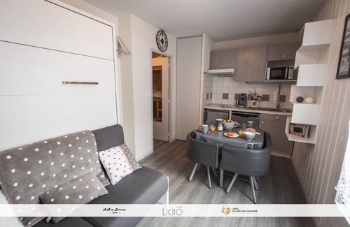 Bareges Apartamento | ESTUDIO CABINA 2/4 PERSONAS SUR CON WIFI APARCAMIENTO / LINO PROPORCIONÓ HOJAS TOALLAS