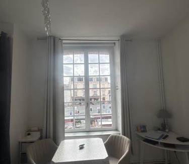 Fontainebleau Apartamento | Studio Le Mansart au pied du Château Insead