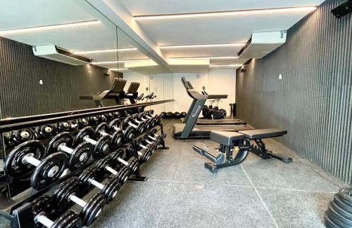 Leblon Apartamento | Studio Leblon - Vista Cristo, piscina e academia.