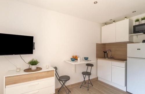 La Madrague Apartamento | Studio Les Aigues Marines-63 by Interhome