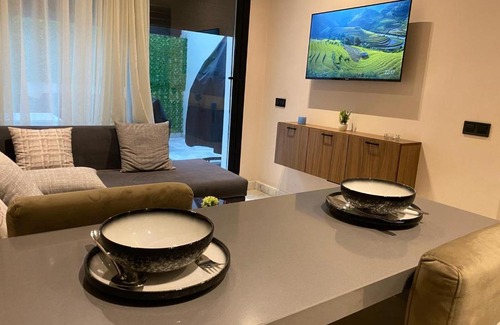 RACINE EXTENSION Apartamento | studio les joyeux luxury