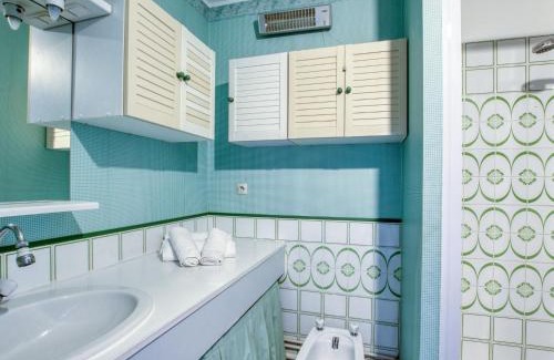 Les Lecques Apartamento | Studio Les Lavandes-17 by Interhome