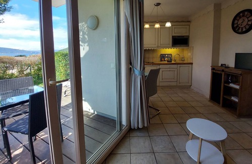 Duingt Apartamento | Studio les Pieds Dans L'eau