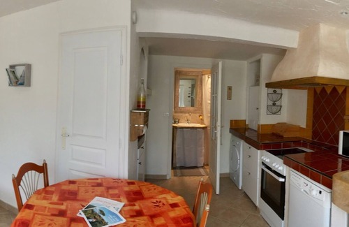 Comps-sur-Artuby Apartamento | Studio "Lou Rigaou
