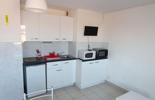 Saint-Pierre-la-Mer Apartamento | Studio maison de la mer