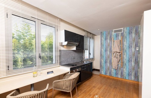 Antibes Apartamento | Studio Mandara Beach Bungalow, Cote d'Azur