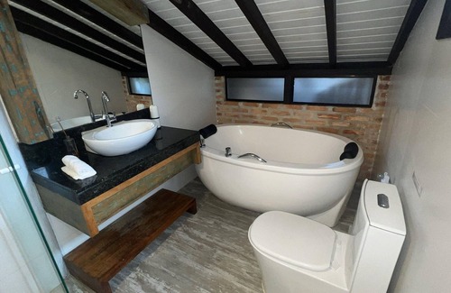 Ibiraquera Casa | Studio Mar com Banheira - Ibiraquera Life