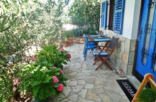 Baric Draga Apartamento | Studio MARE -30 m from a lonely beach