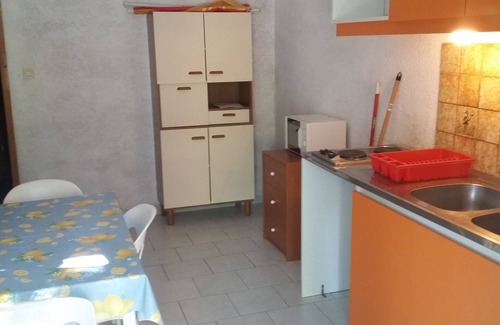 Sorbo-Ocagnano Apartamento | Studio Marguerite / 3 Personnes