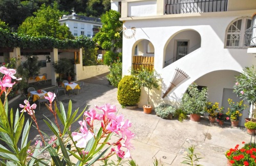 Nalles Apartamento | Estudio "Merlot Kreuzwegerhofnals" con vistas a la montaña, piscina, balcón y jardín