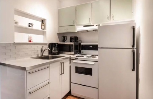 De Lorimier Apartamento | Studio meublé 2½ – 30 jours min. | Plateau/Rosemont | Idéal étudiants (101)