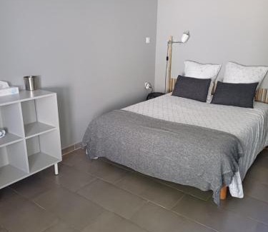 Bollene Apartamento | Studio meublé tout confort climatisé