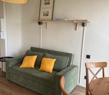 La Celle-sous-Gouzon Apartamento | Studio meublé à Jonzac